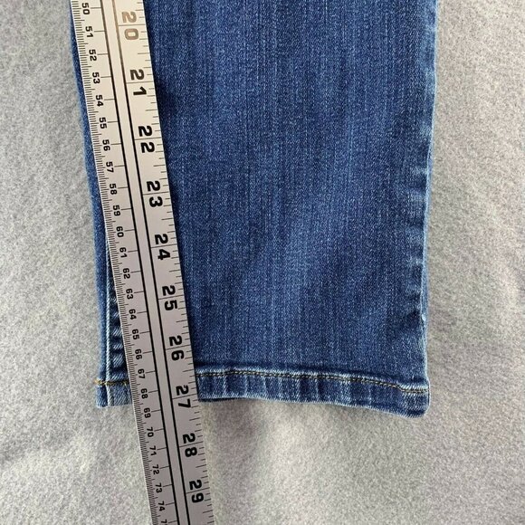 Duluth Trading Co Distressed Straight Leg Jeans Womens Size 8 Blue Denim 8x29 - Picture 11 of 12